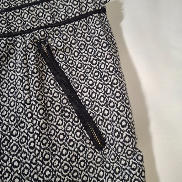 H&M Ankle Slim Pants Size 8 Stretch Black & White Geometric Print Side Zipper - Picture 7 of 15
